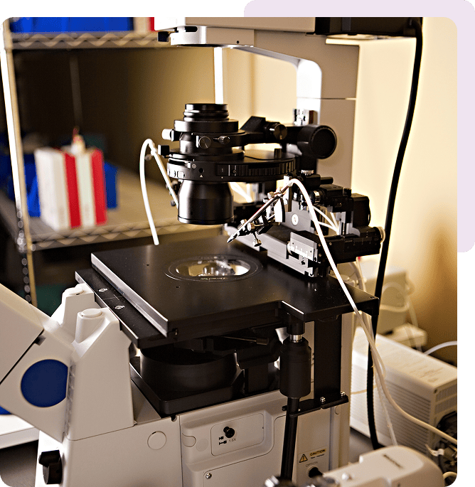 Advanced research microscope equipment